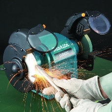 Точило Makita GB 602 Точило,250Вт,2850об\м,2круг150х12.7мм,9.4кг,кор