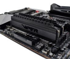 Оперативная память Patriot Viper Blackout 16GB 3600MHz CL18  UDIMM KIT  PVB416G360C8K