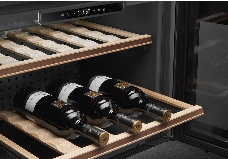 Винные шкафы SMEG/ Linea, Холодильный шкаф для вина встраиваемый, 60 см, высота 45 см, петли справа, серебристое стекло