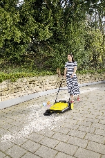 Ручная подметальная машина Karcher S 4