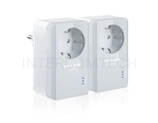 Сетевой адаптер TP-Link TL-PA4010PKIT AV600 Powerline  Adapter with AC Pass Through Starter Kit, Ultra Compact Size, 500Mbps Powerline Datarate,  10/100Mbps Fast Ethernet, HomePlug AV, Green Powerline,  Plug and Play