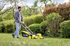 Газонокосилка аккумуляторная Karcher Lawn Mover Battery 36-40 *INT (без аккумулятора в комплекте)