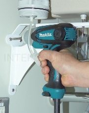 Дрель-шуруповерт Makita TD0101F Шуруповерт уд,{230Вт,0-3200у\м,6-ти гран 6.35,100Нм,0.99кг,кор,M4-M14,бита Philips,подсветка}