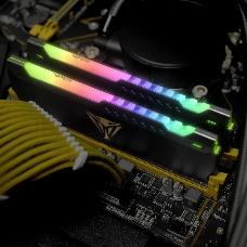 Оперативная память DDR 4 DIMM 32Gb PC25600, 3200Mhz, CL18, PATRIOT Viper Steel RGB (PVSR432G320C8) (retail)