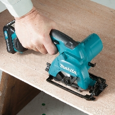 Пила циркулярная MAKITA HS301DWAE  10.8В 2х2Ач Li-ion 1500об\м диск-ф85мм рез-25.5мм 1.6кг чем