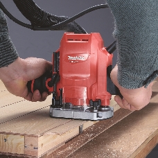 Фрезер Makita M3601