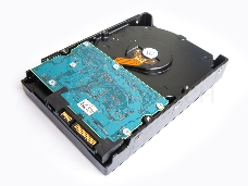 Жесткий диск Toshiba SATA-III 6Tb HDWD260UZSVA P300 (5400rpm) 128Mb 3.5