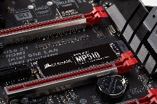 Накопитель SSD M.2 2280 960GB Corsair MP510 Client SSD CSSD-F960GBMP510B PCIe Gen3x4 with NVMe, 3480/3000, IOPS 280/700K, MTBF 1.8M, 3D TLC, 720TBW, 0.41DWPD, Heatsink, RTL