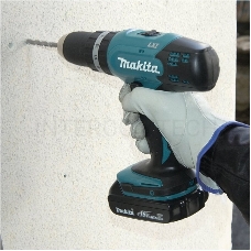 Дрель-шуруповерт Makita DHP453RFE Дрель ак(уд),