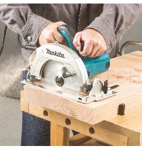 Циркулярная пила (дисковая) Makita HS7611K 1600Вт (ручная)