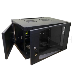 Шкаф настенный Lanmaster Next TWT-CBWNG-6U-6X6-BK 6U 550x600мм пер.дв.стекл съемные бок.пан. 60кг черный