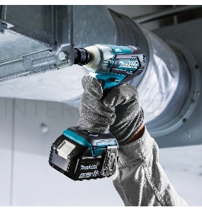 Гайковерт Makita DTW181Z аккум. патрон:квад.1/2